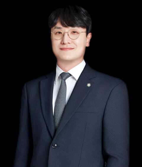 청주공중밀집장소추행변호사 undefined